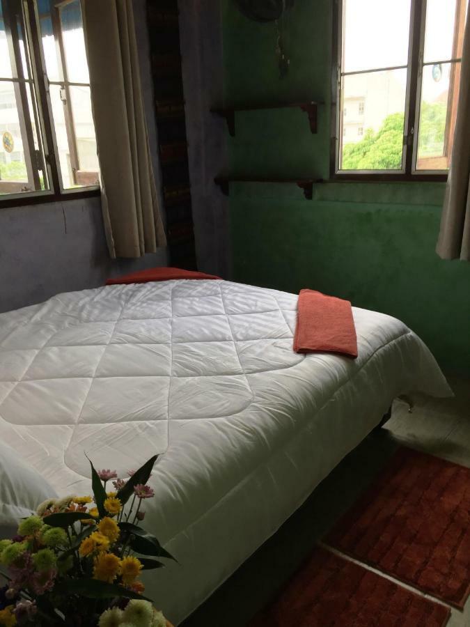 Shanti Wisma tamu