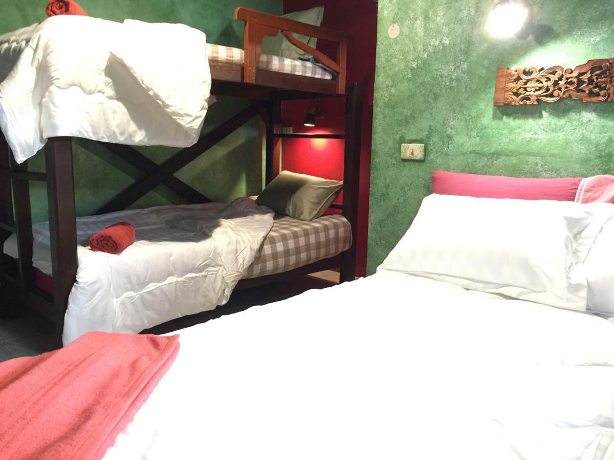 Wisma tamu Shanti Bangkok