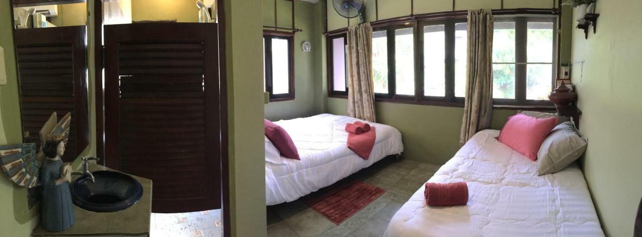 Wisma tamu Shanti 2*