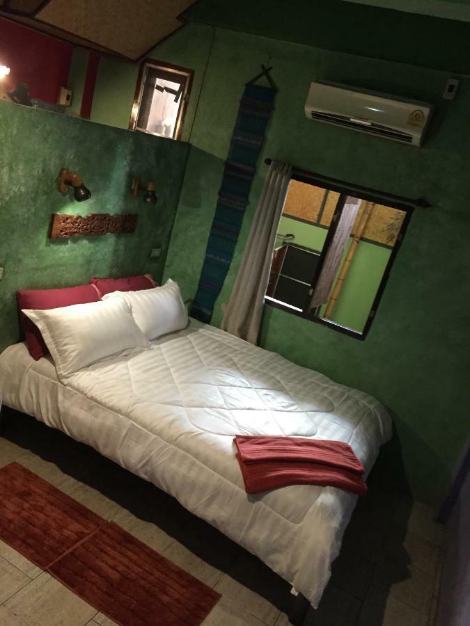 Wisma tamu Shanti 2*