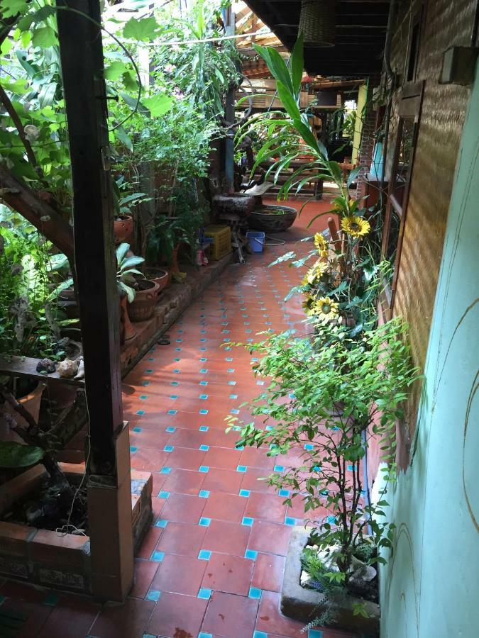 Wisma tamu Shanti Bangkok