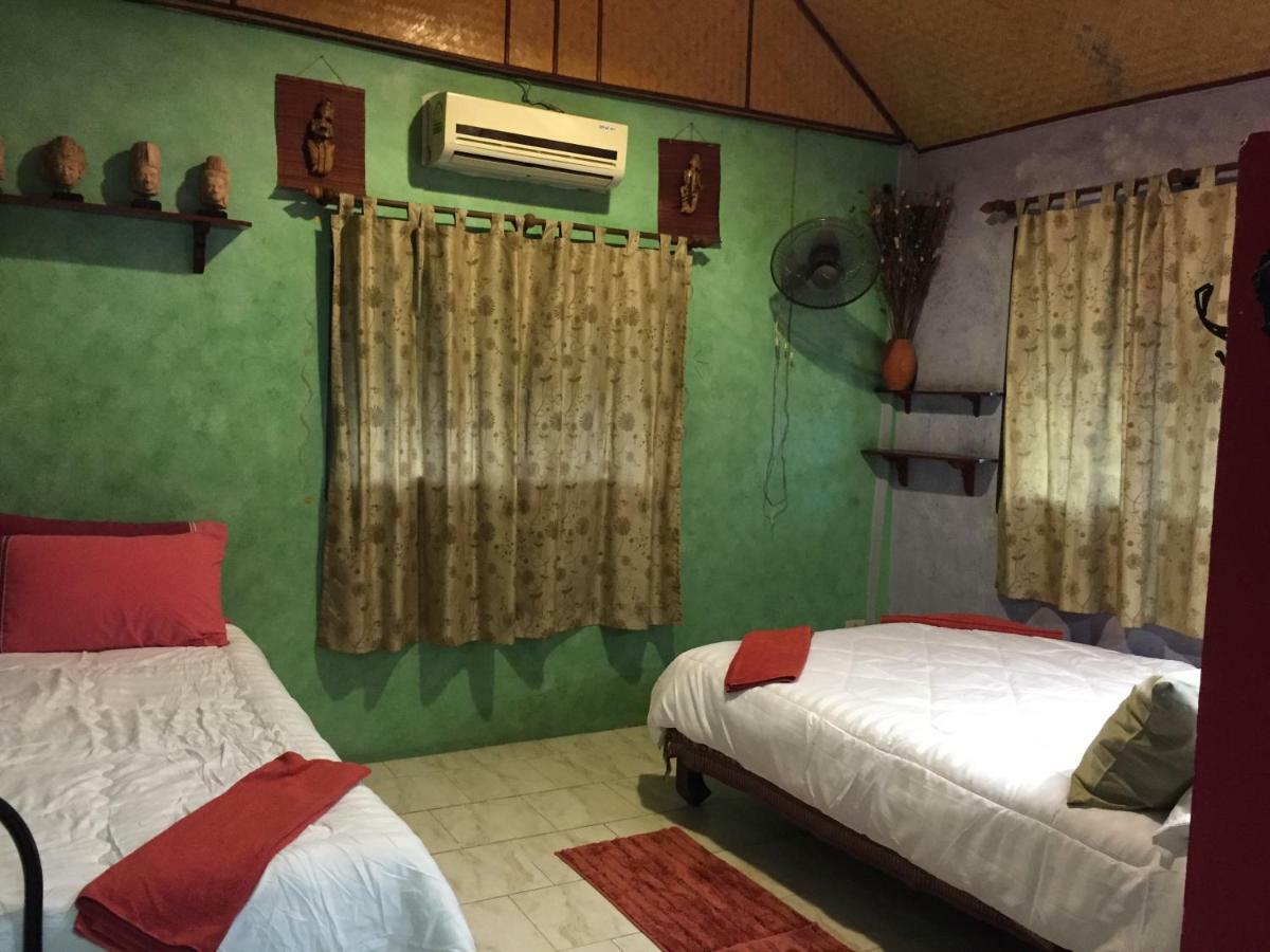 Wisma tamu Shanti 2*