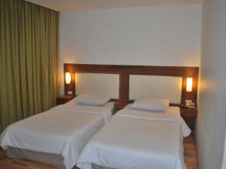 Hotel Suriwongse