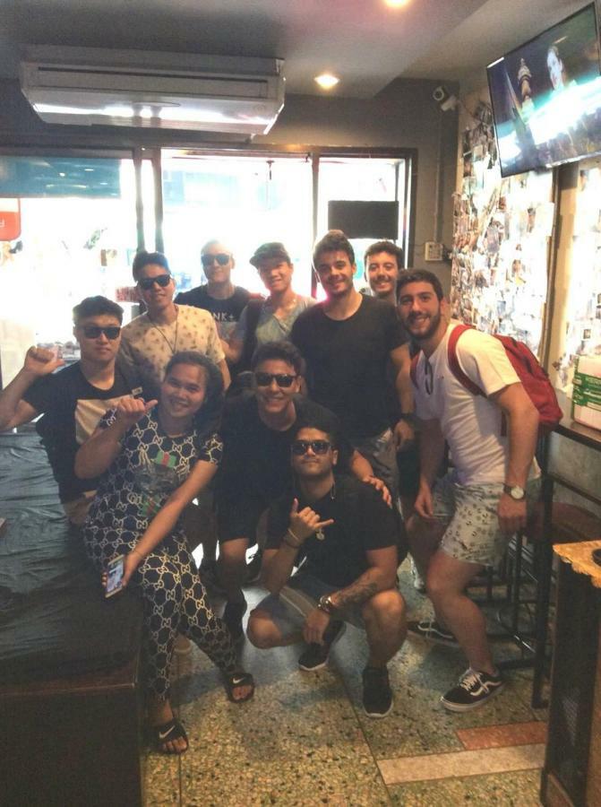 Hits Banguecoque