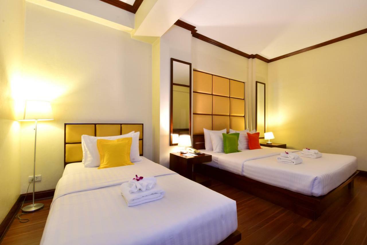Grand Business Hotel