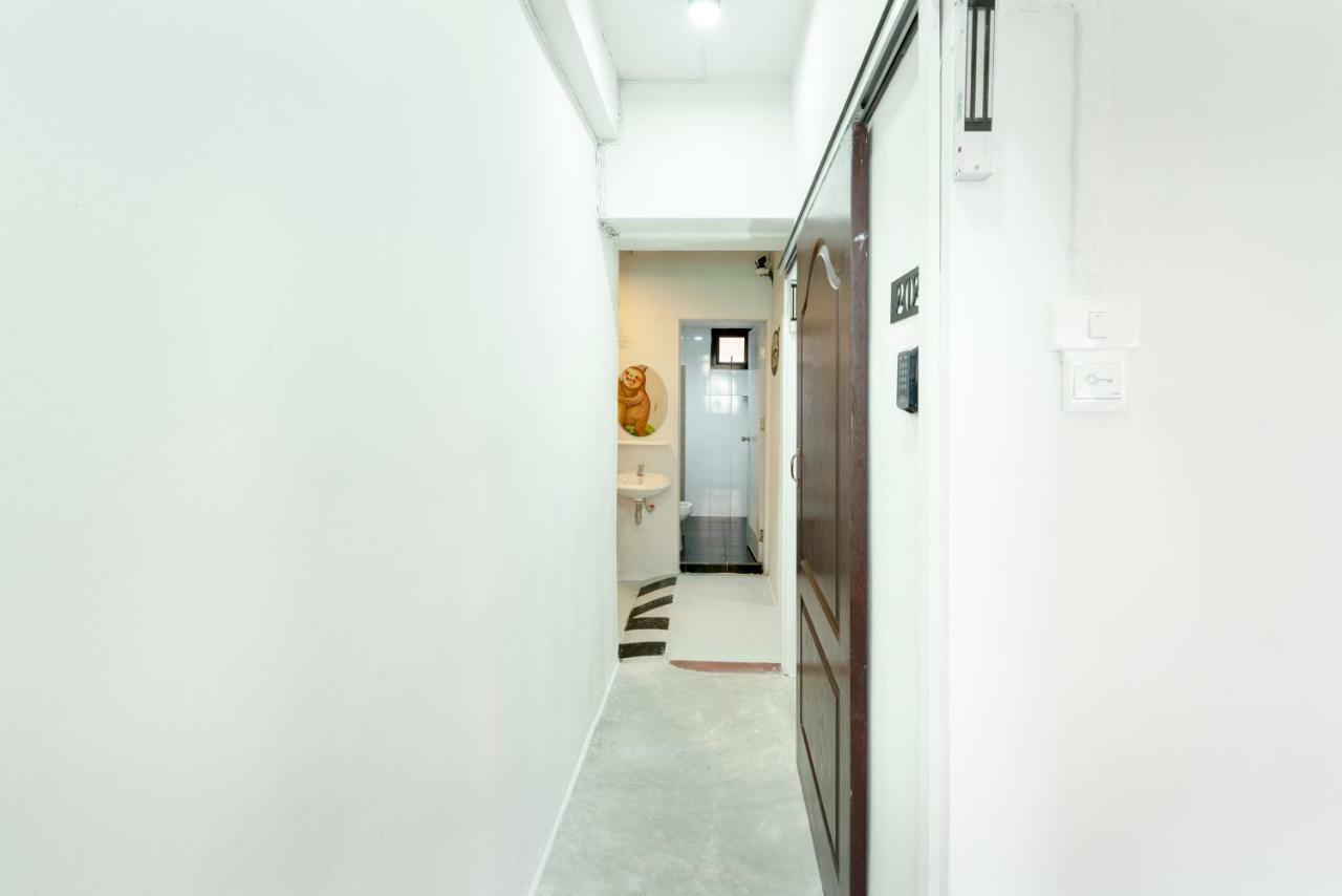 Sloth Khaosan Hostel Bangkok