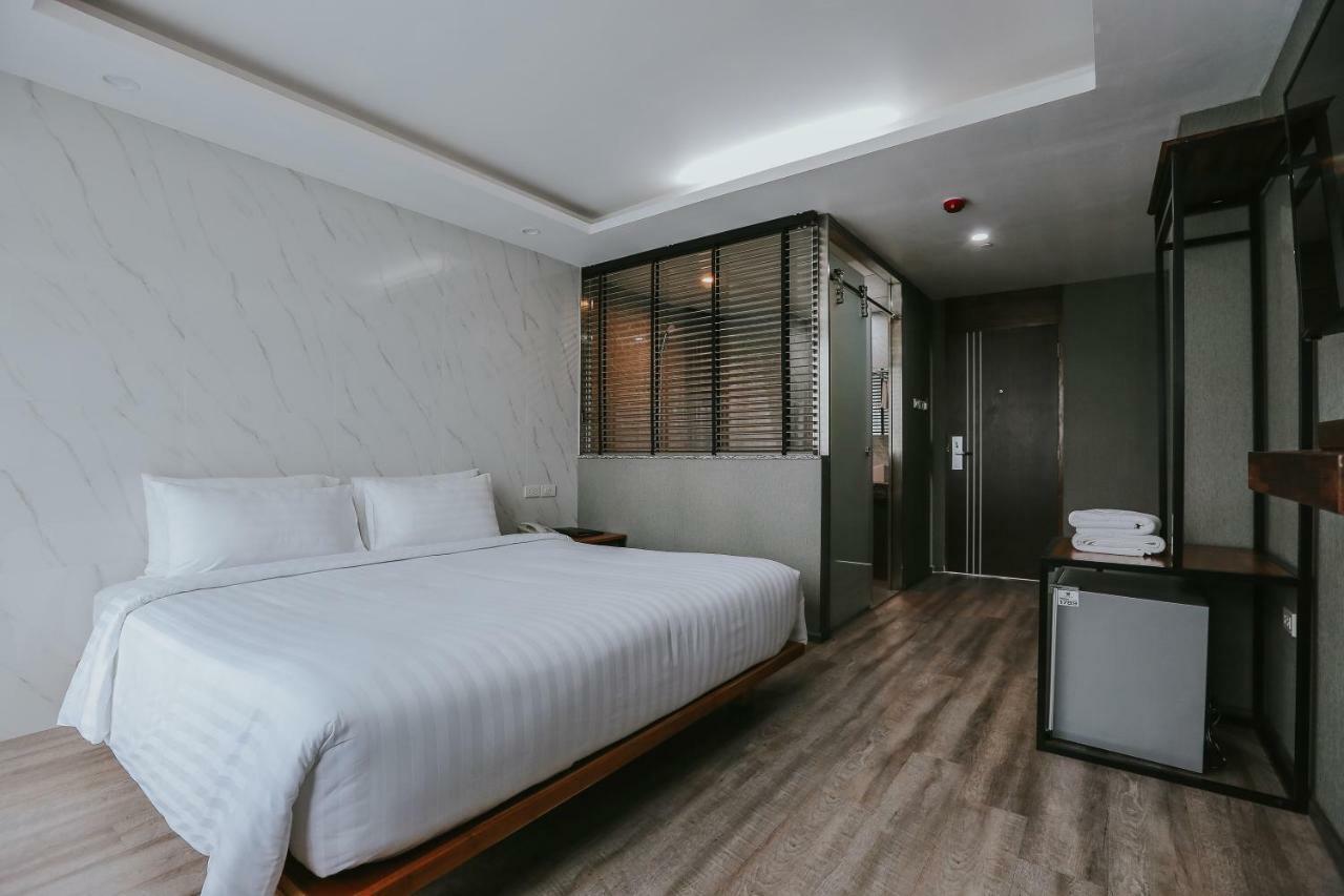 Link Hotel