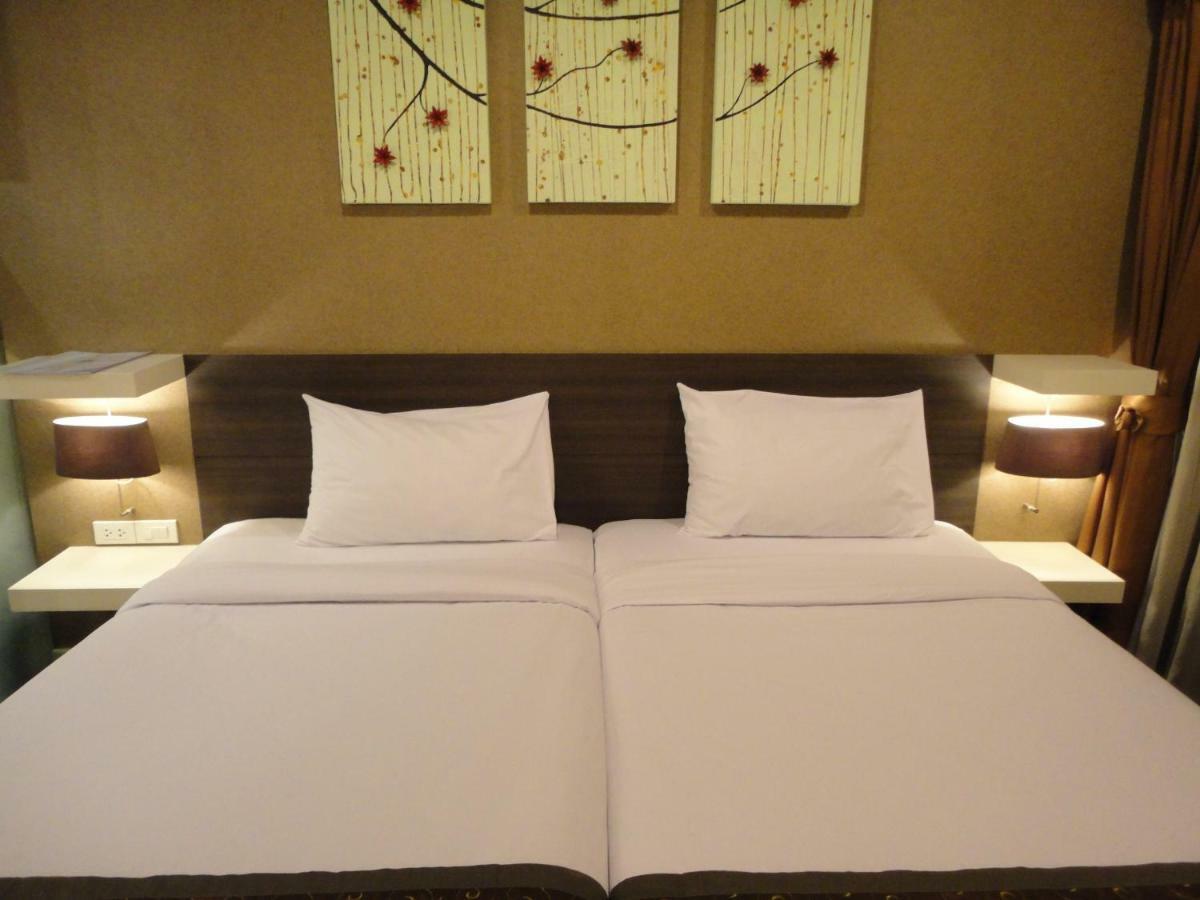 The Bells Hotel 3*