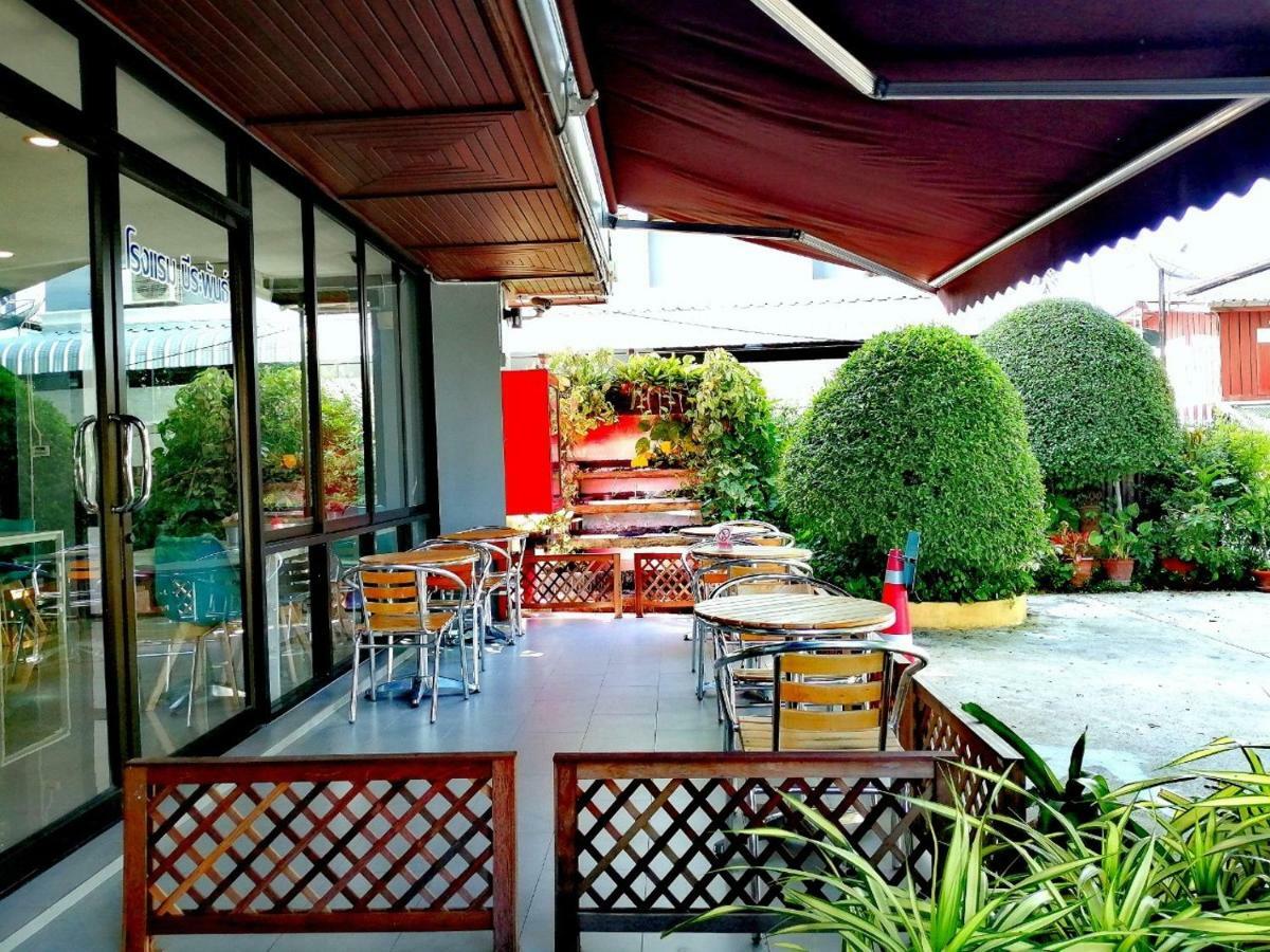 Beerapan Hostel Bangkok