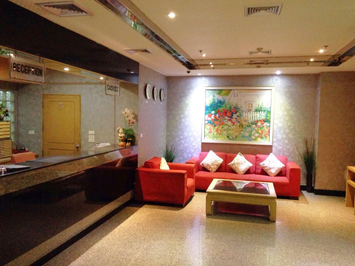 Hostel Lee Place