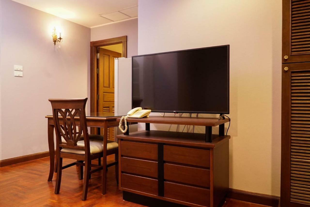 Hotel Sara 3*