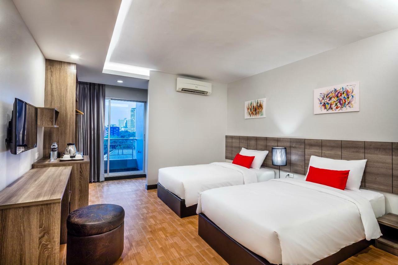 Hotel Livotel Hua Mak 4*