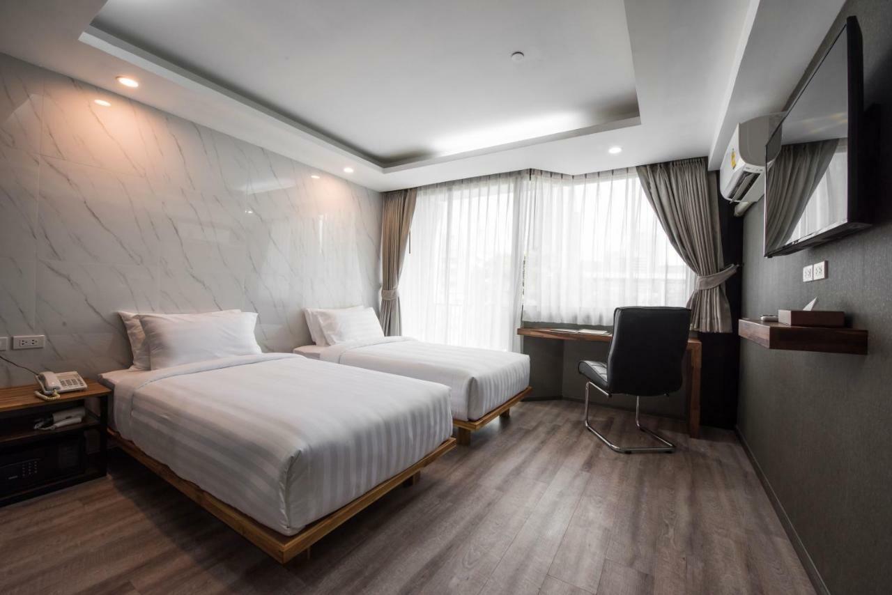Link Hotel