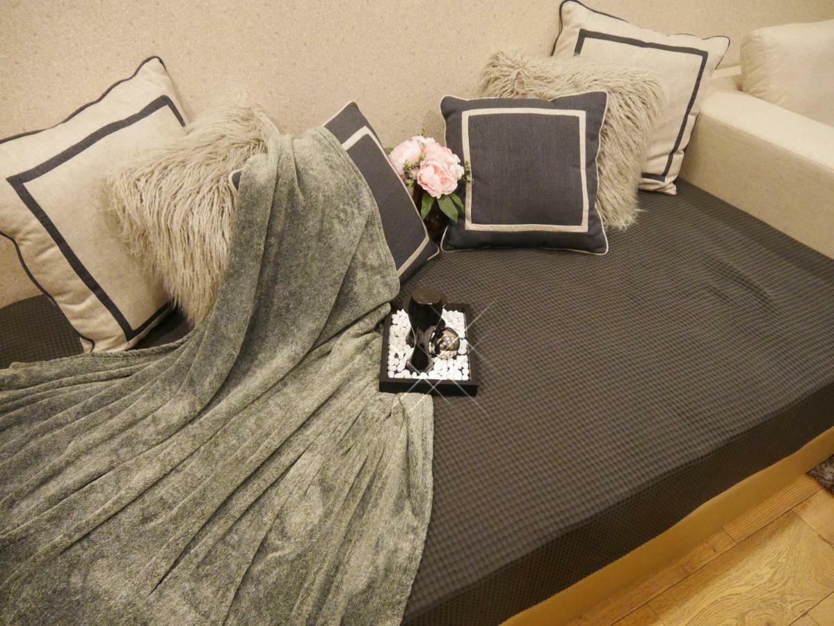 Apartment Q Chidlom 33f25 Bangkok