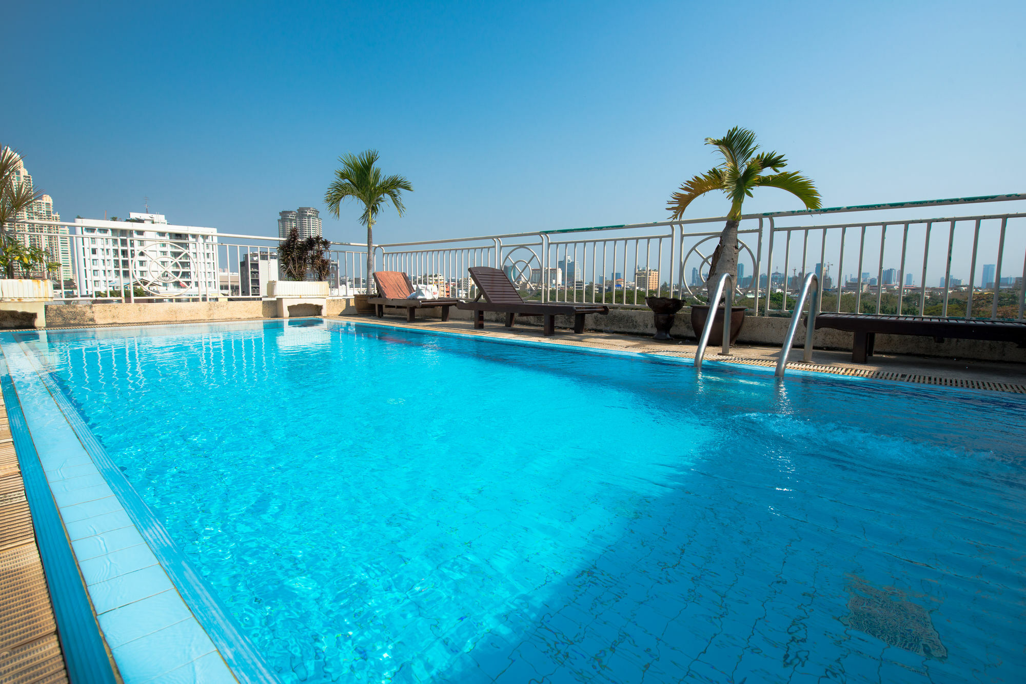 Aparthotel Sathorn Saint View Serviced 2*