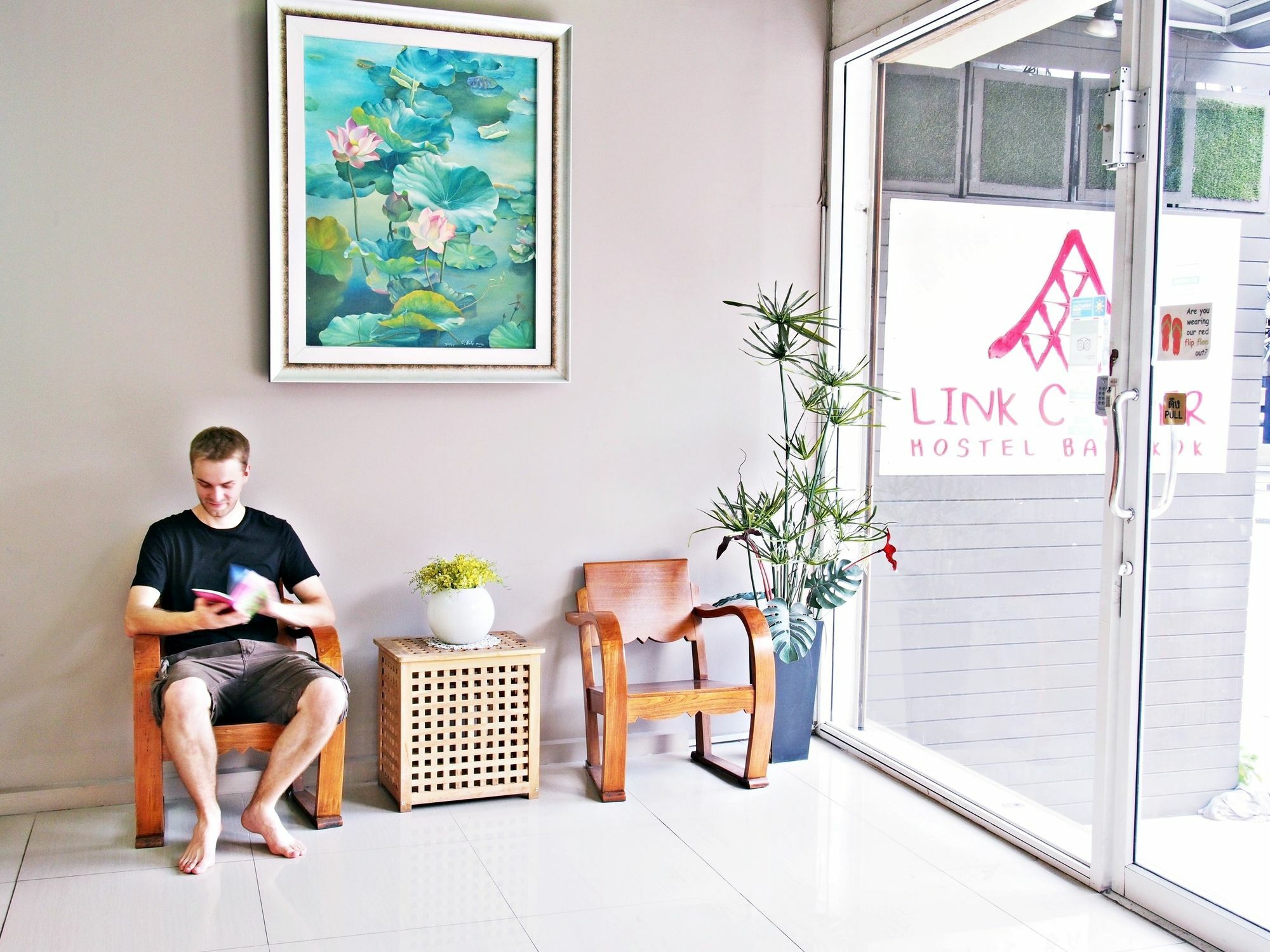 Link Corner Hostel *