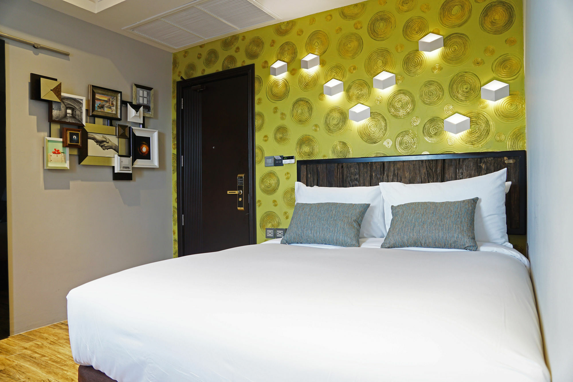 Aspira D'andora Sukhumvit 16 - Asoke 3* Bangkok