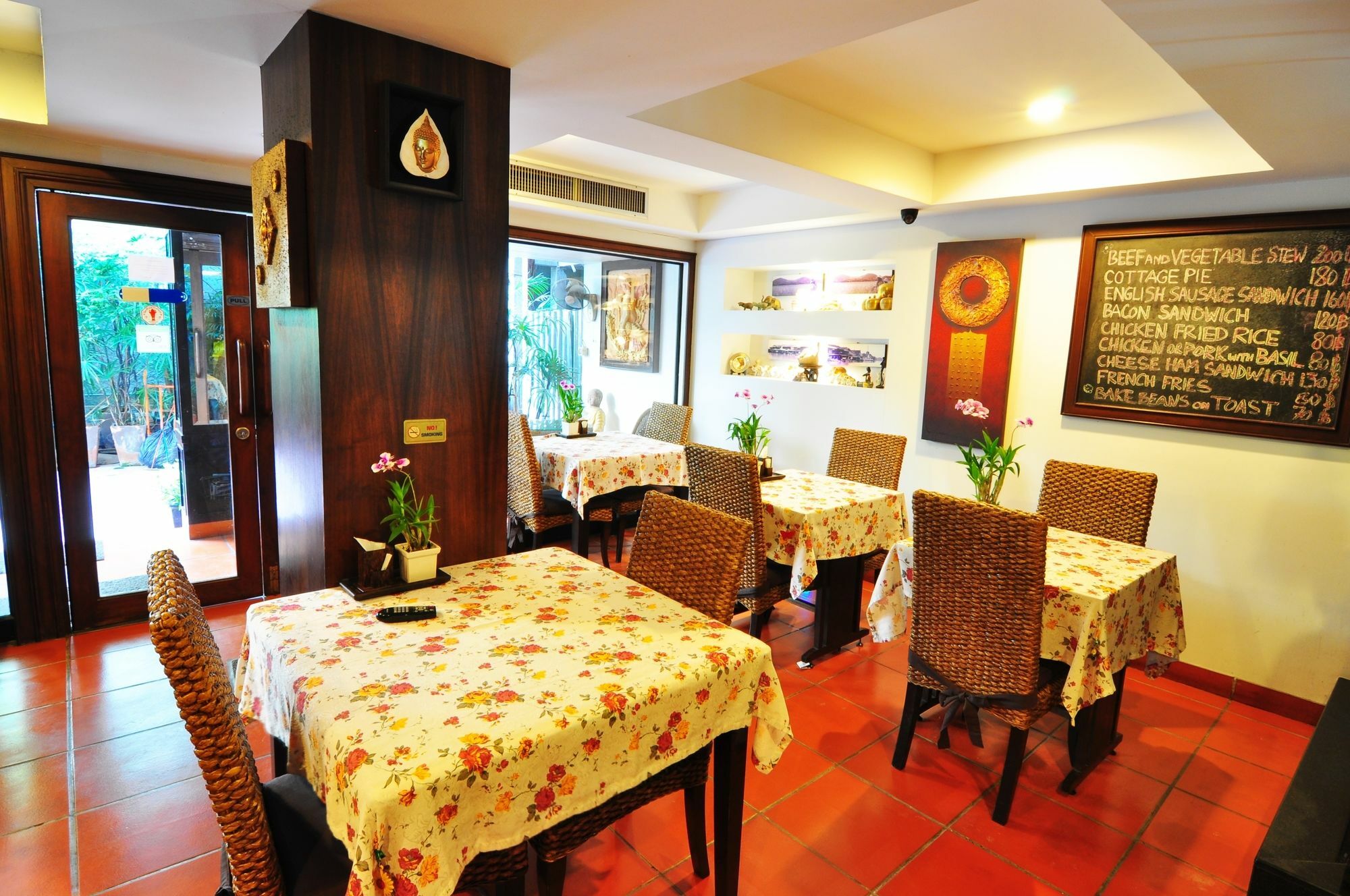 Hotel Baan Sukhumvit Soi 20 3*