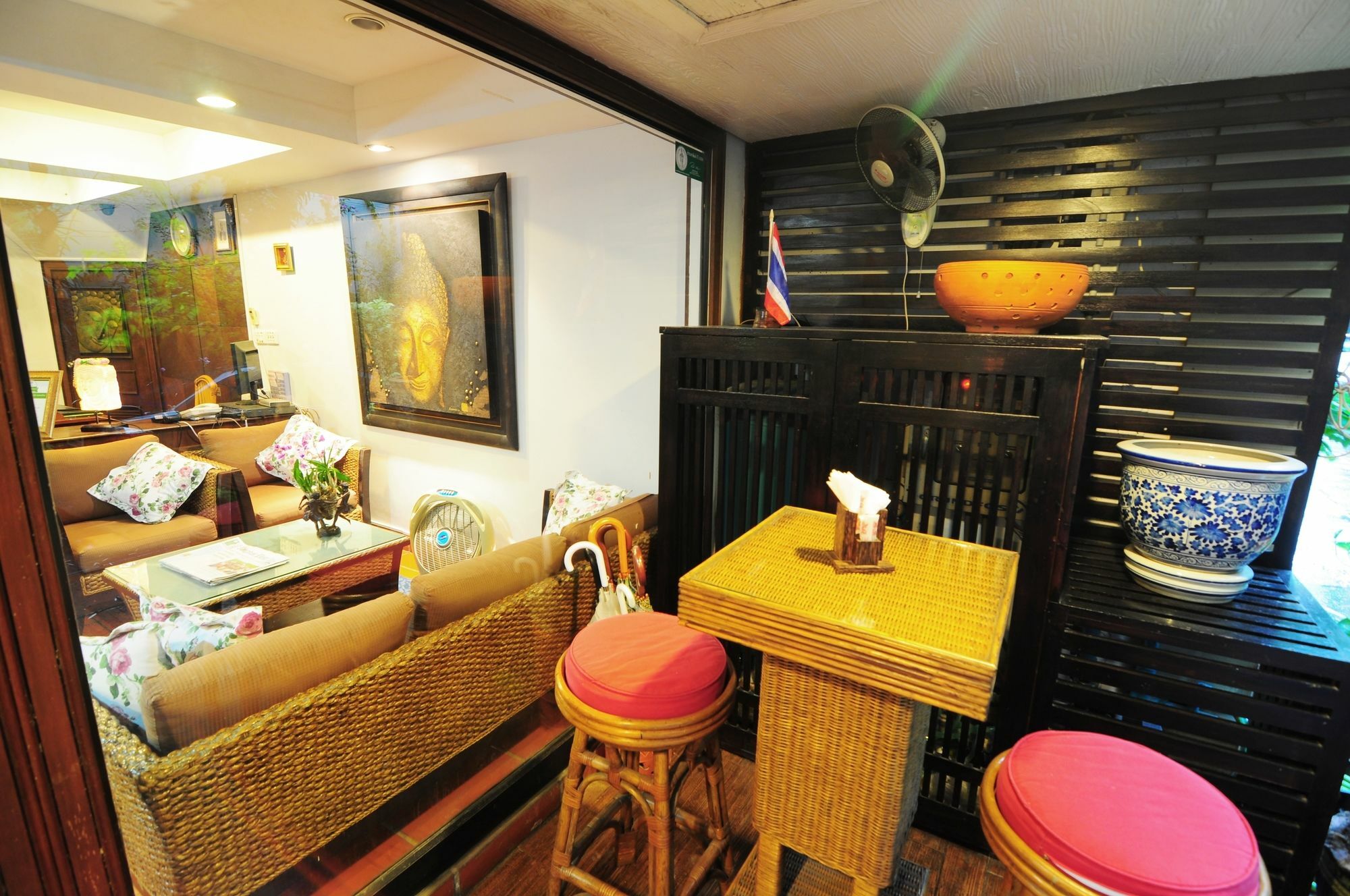 Hotel Baan Sukhumvit Soi 20