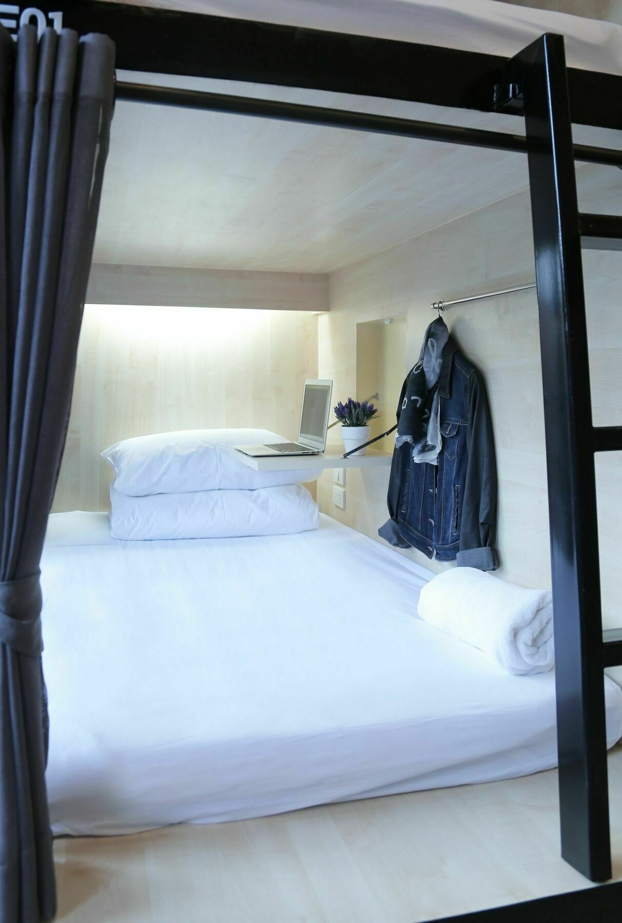 Lamurr Sukhumvit 41 Asrama Bangkok
