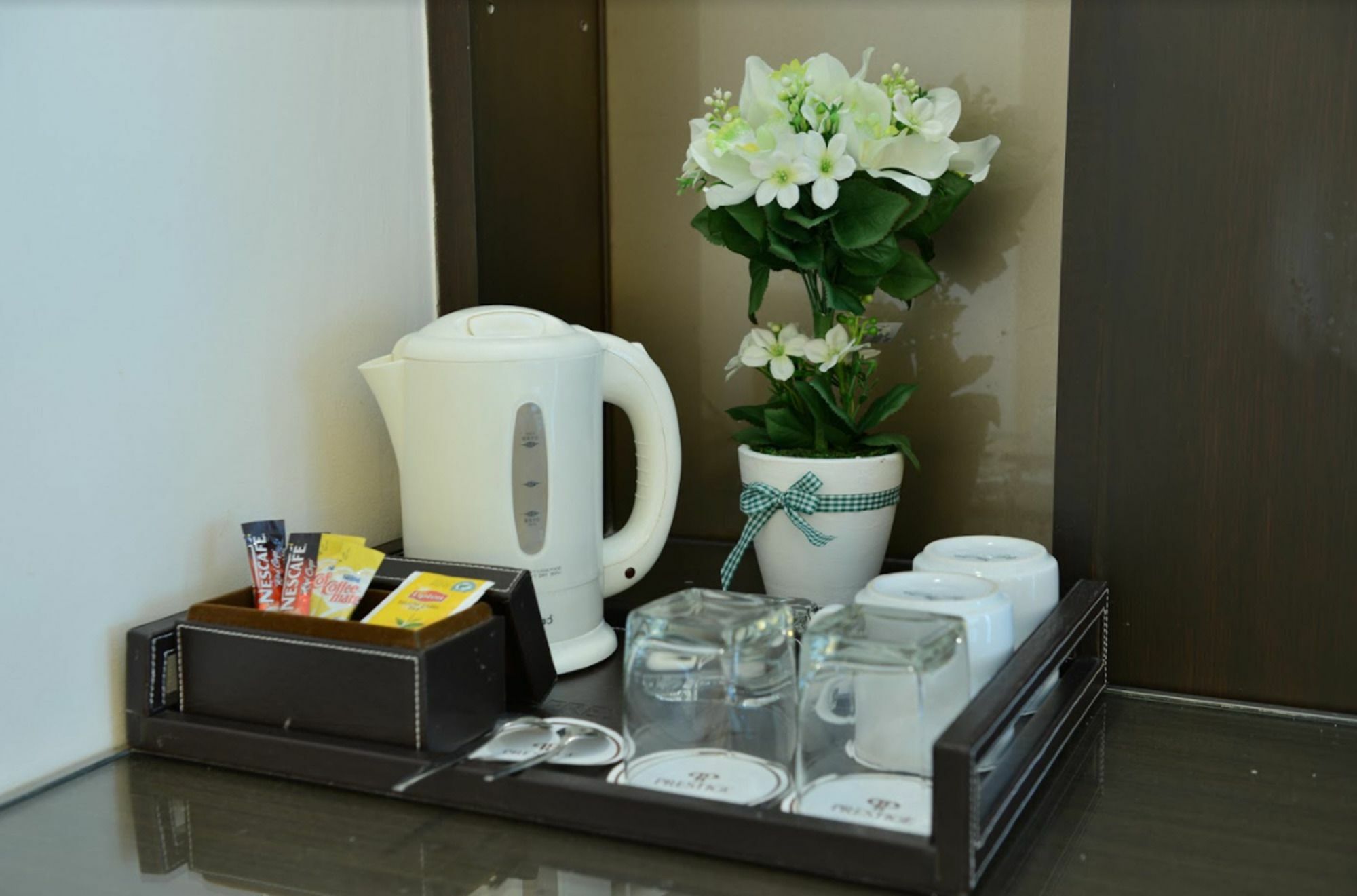 Hotel The Prestige Nana