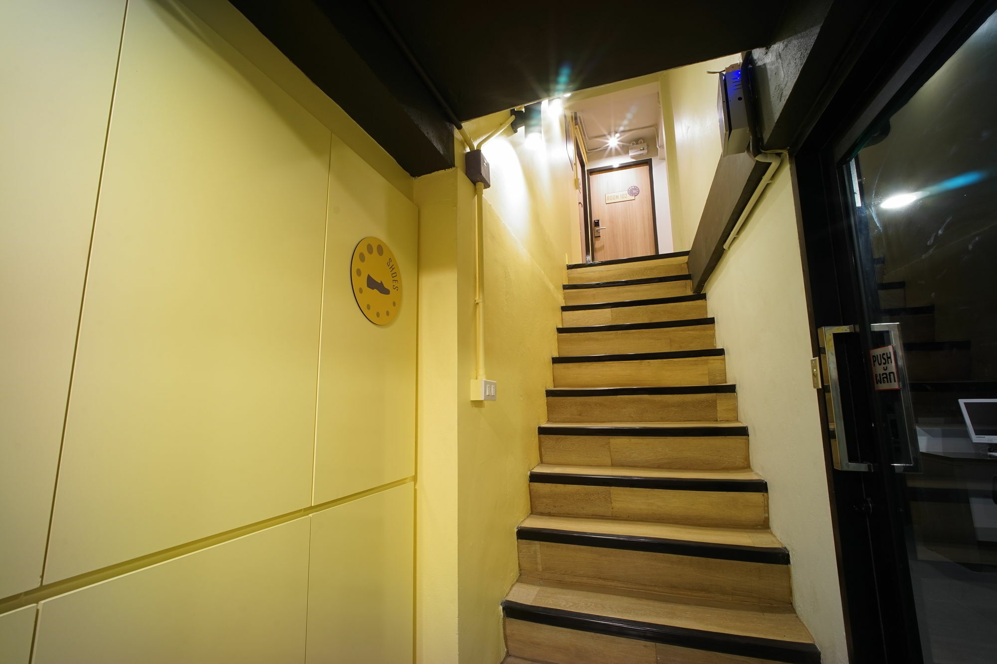 Brb Silom Hostel *