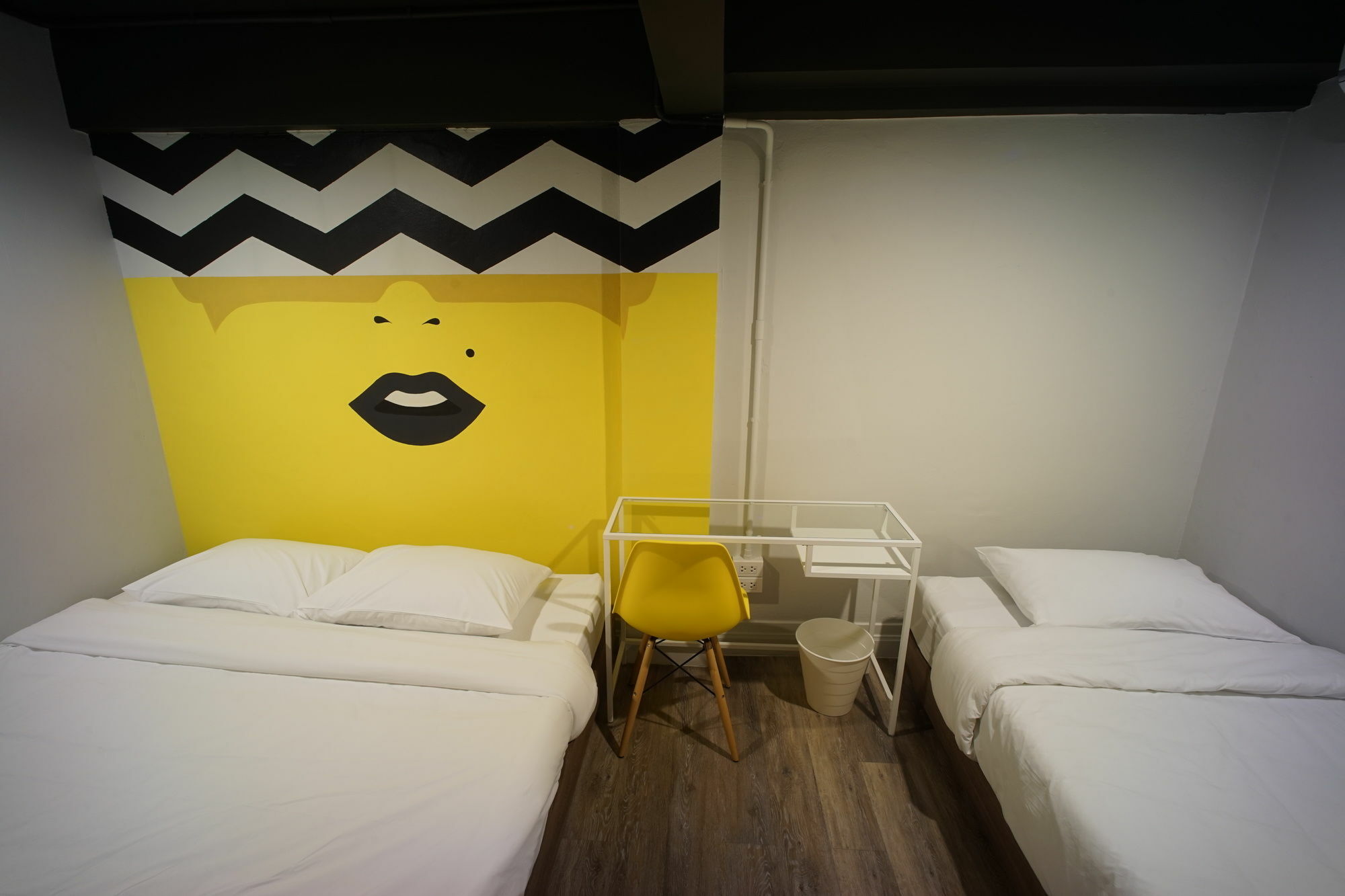 Brb Silom Hostel *