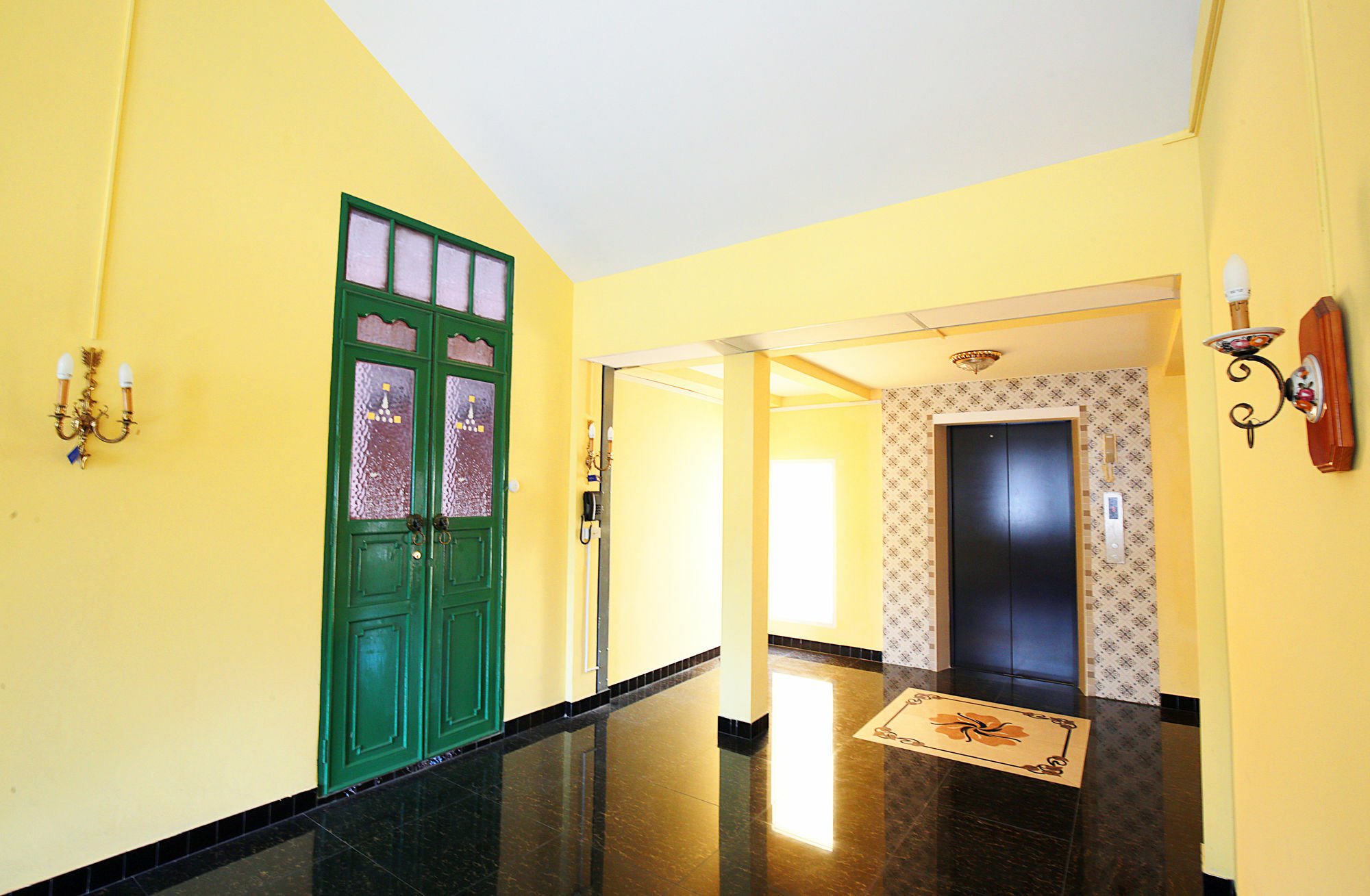 Bed & Breakfast The Myth - Sud Sathorn 3*