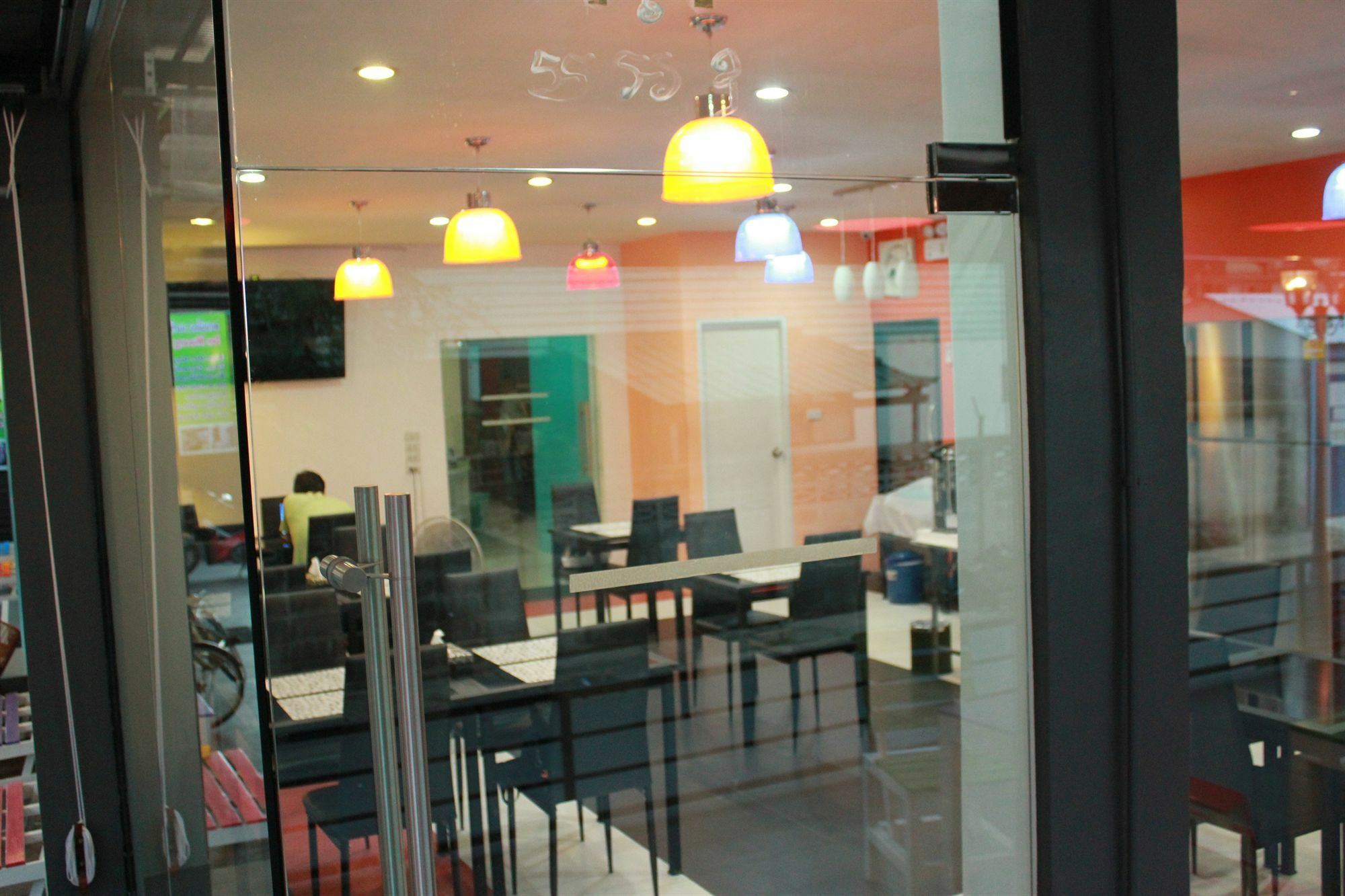 Don Mueang Airport Modern Aparthotel