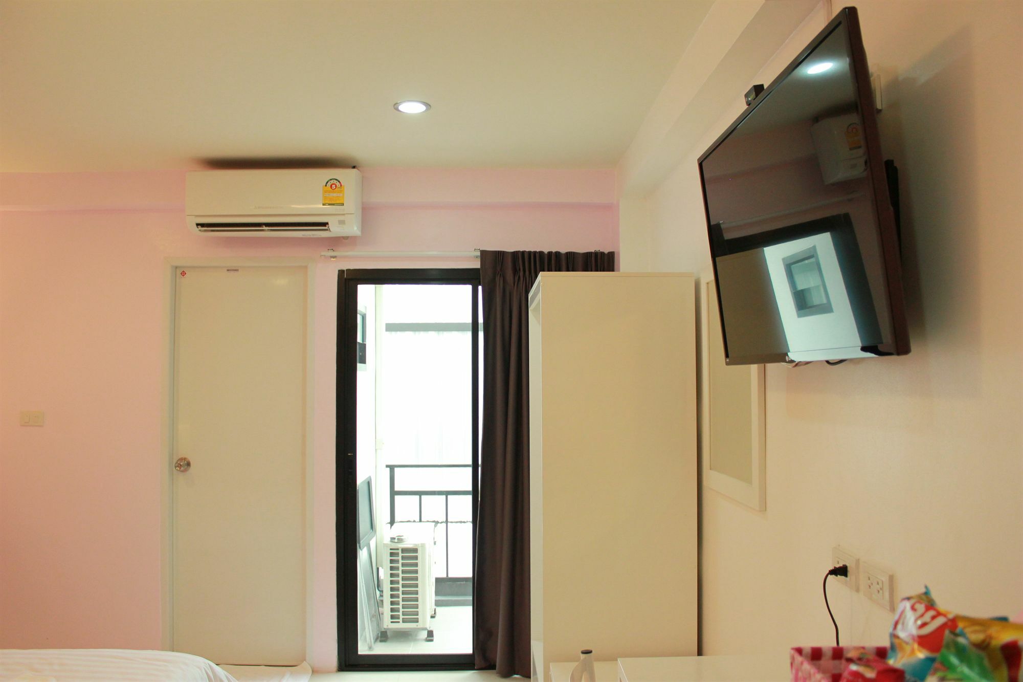 Don Mueang Airport Modern Aparthotel