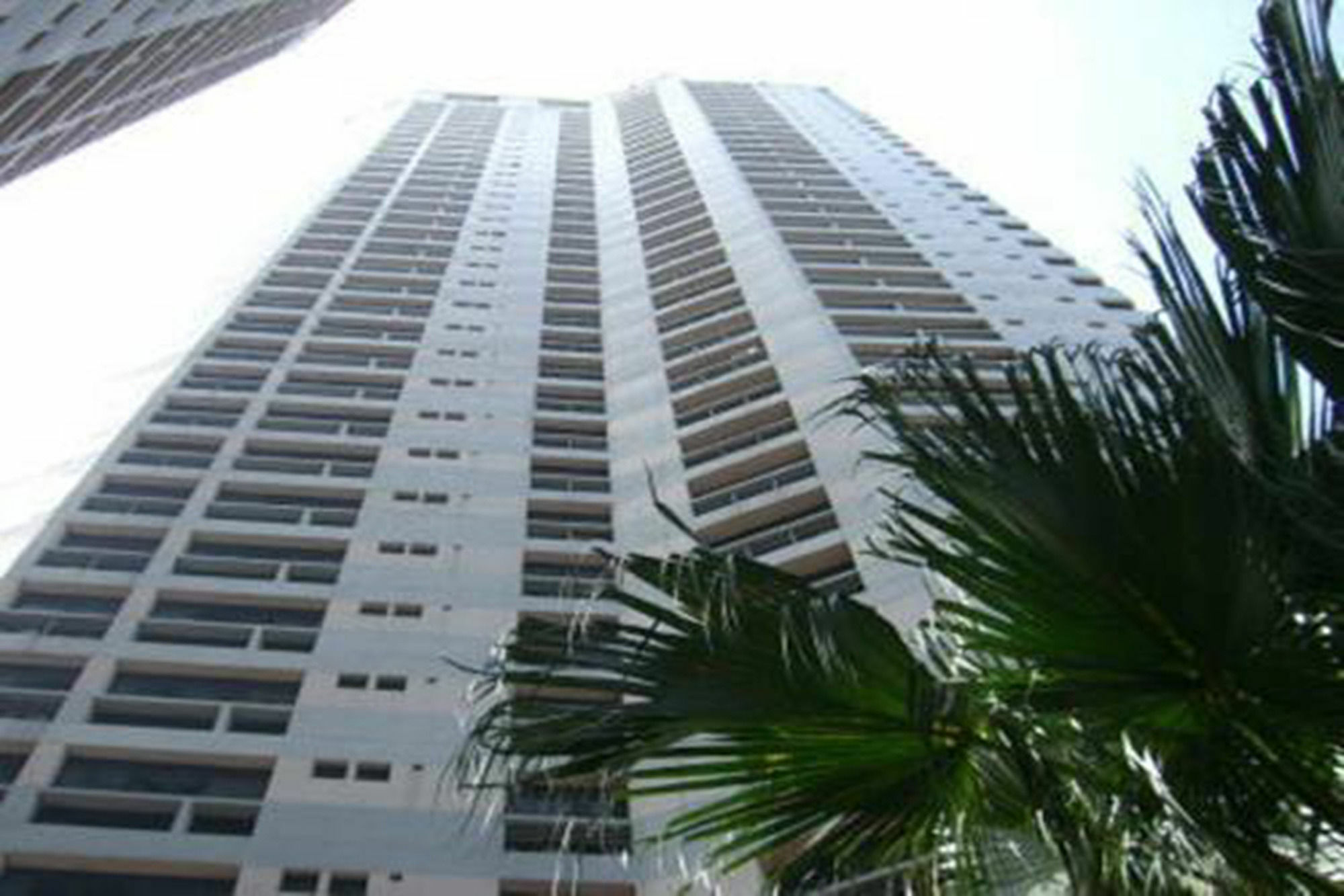 Ebony Tower At Parkview Towers Apartment