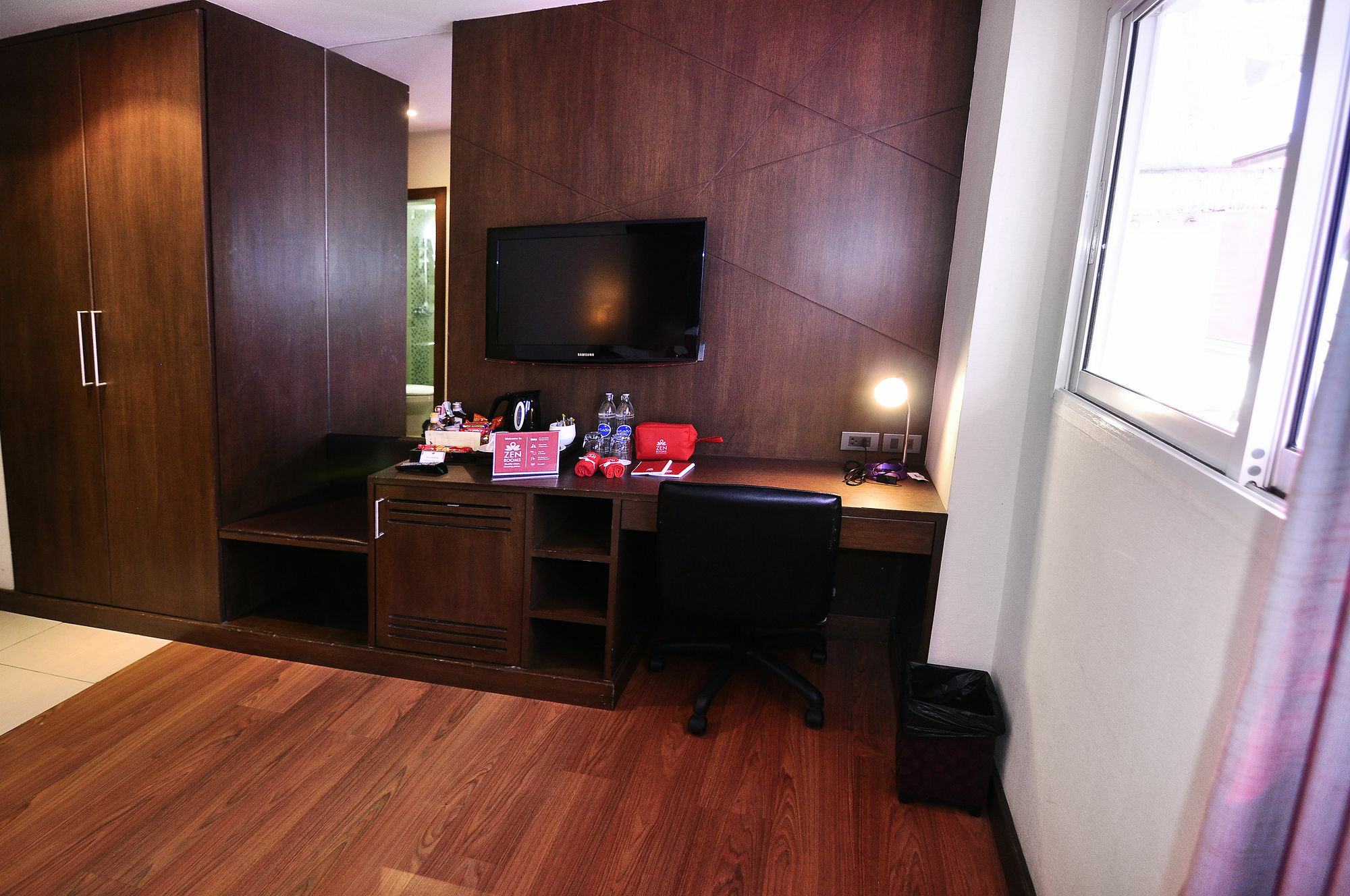 Hotel Zen Sukhumvit Soi 10