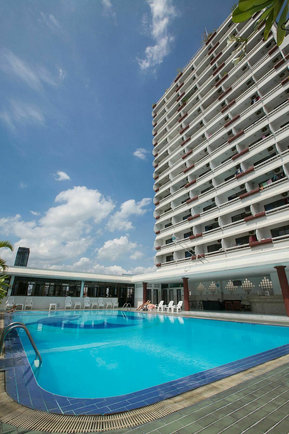 Aparthotel Ratchaprarop 3*