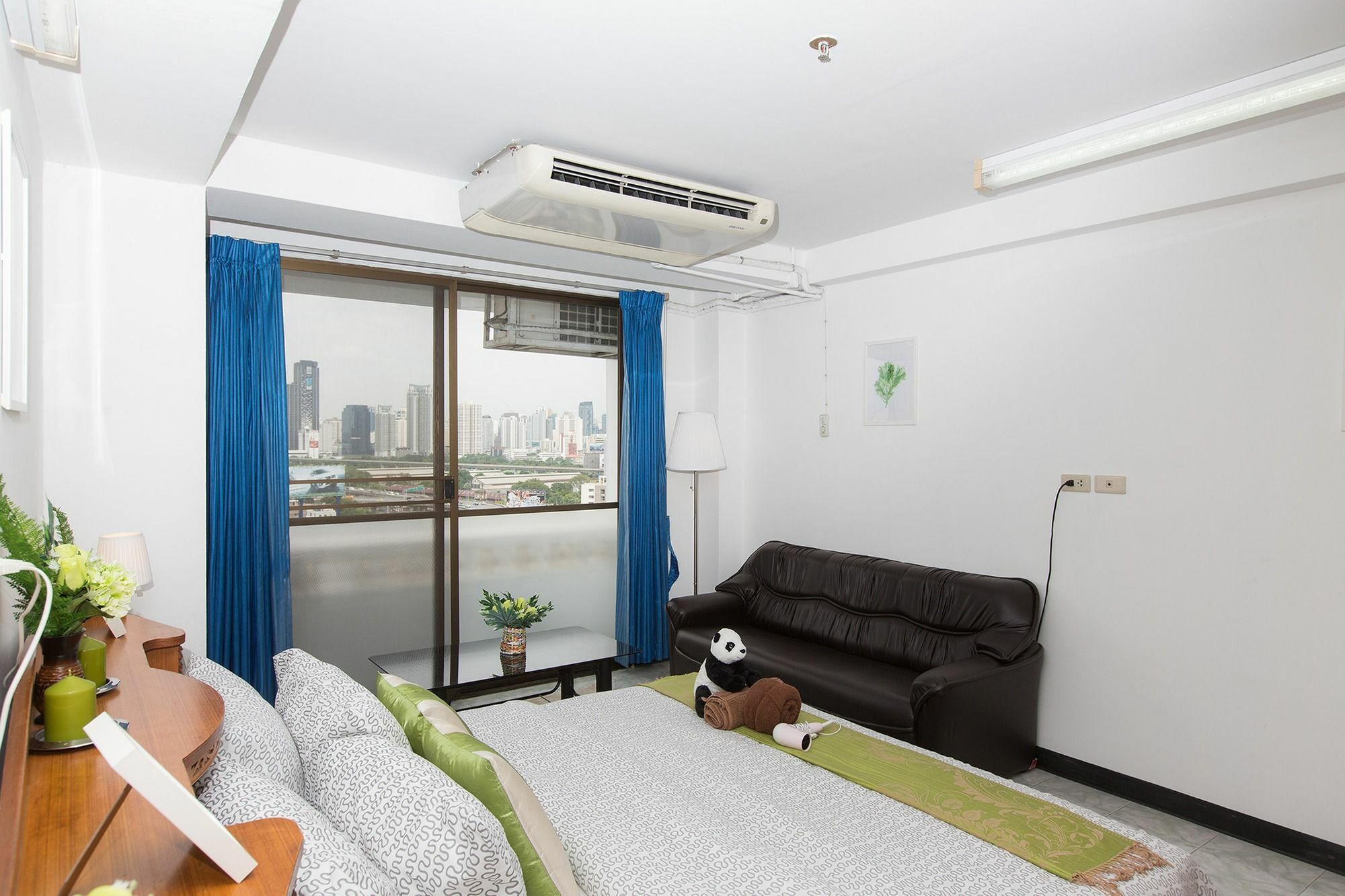 Ratchaprarop Aparthotel 3*