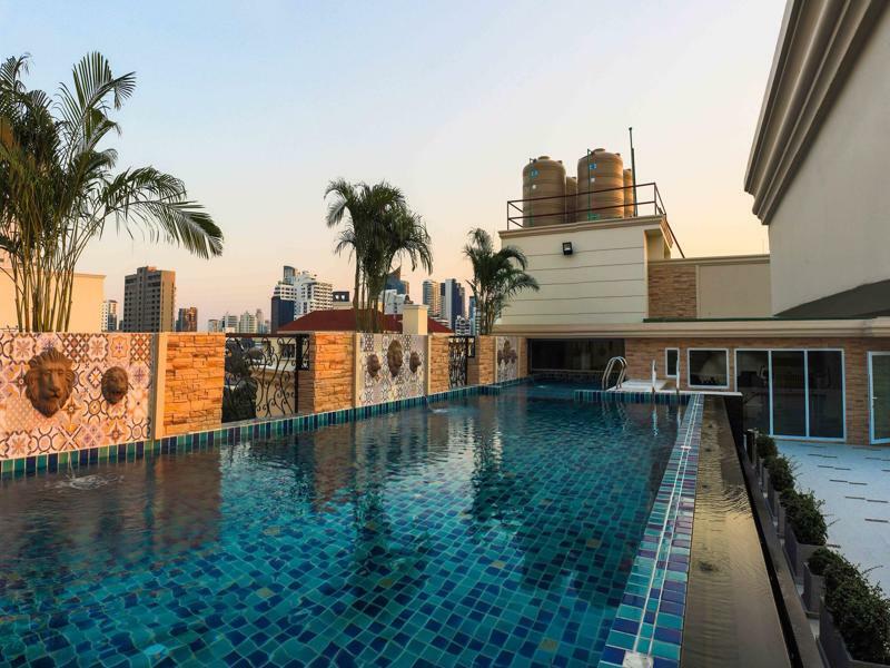 Hotel Aspira Hana Executive Thonglor
