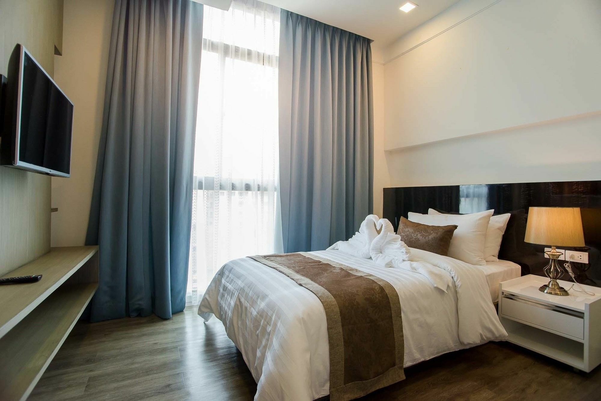 Hotel Metropolis Bangkok, Tapestry Collection By Hilton 4*