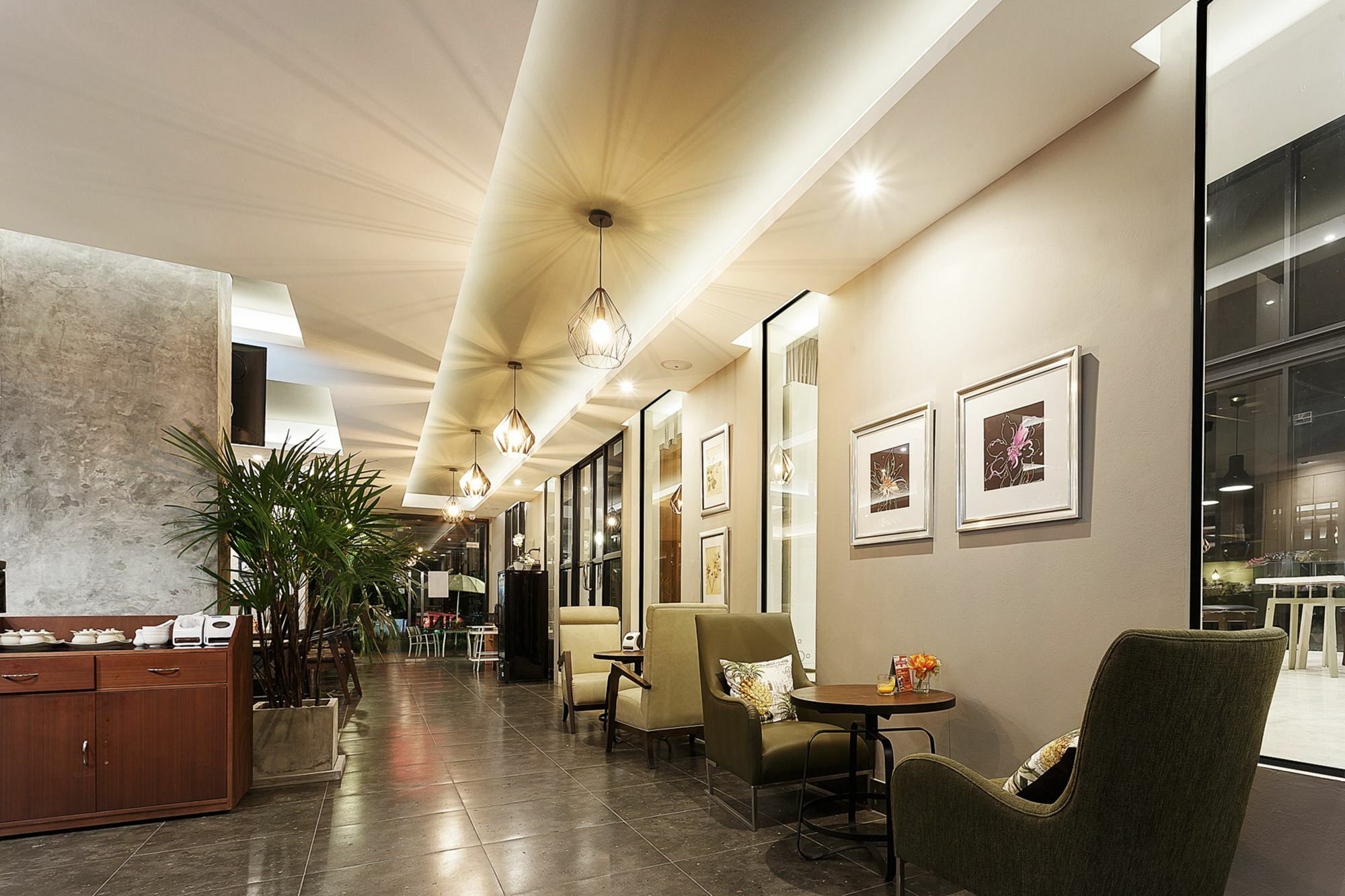 Point Hotel Bangkok