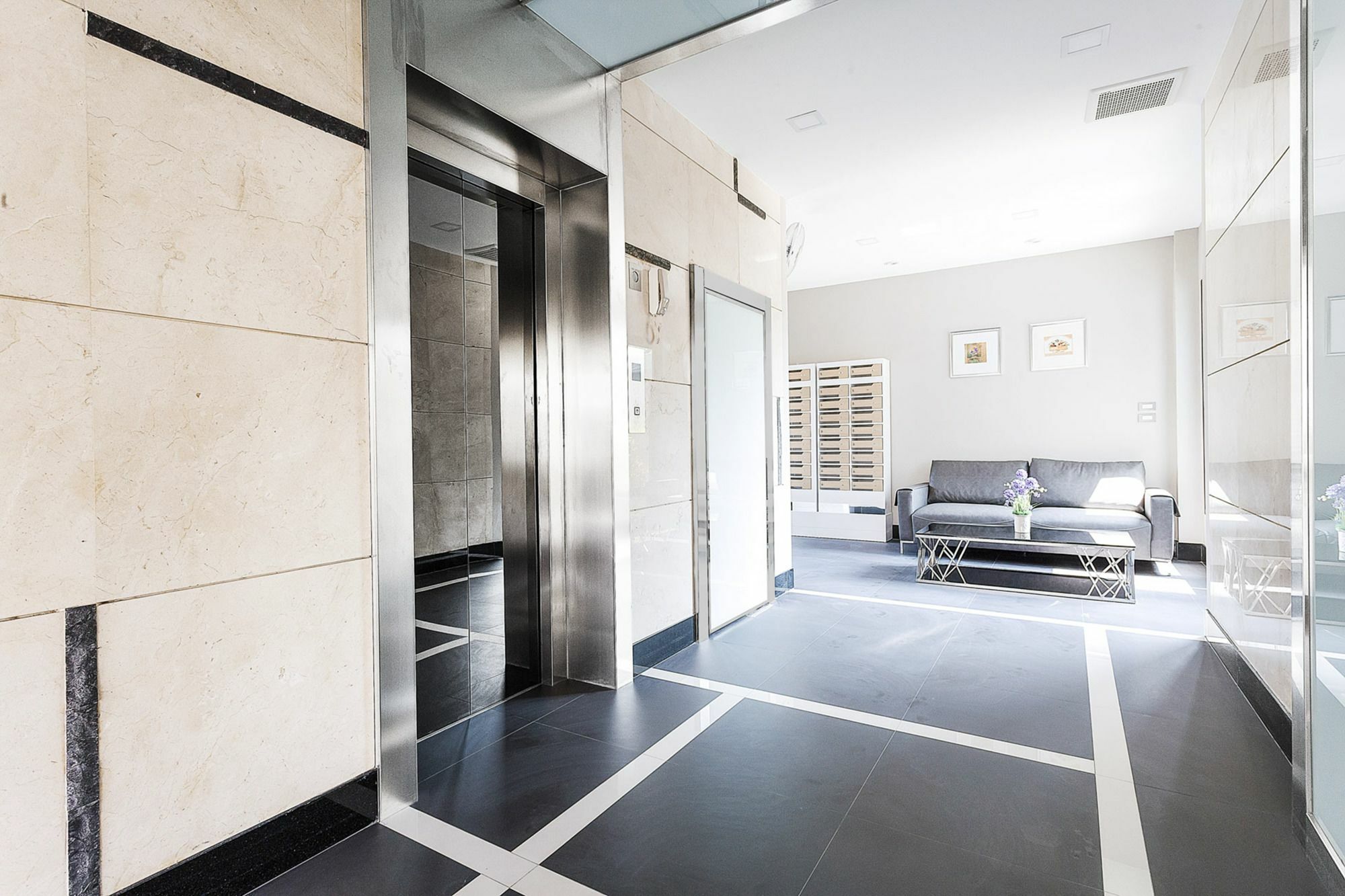 Point Hotel