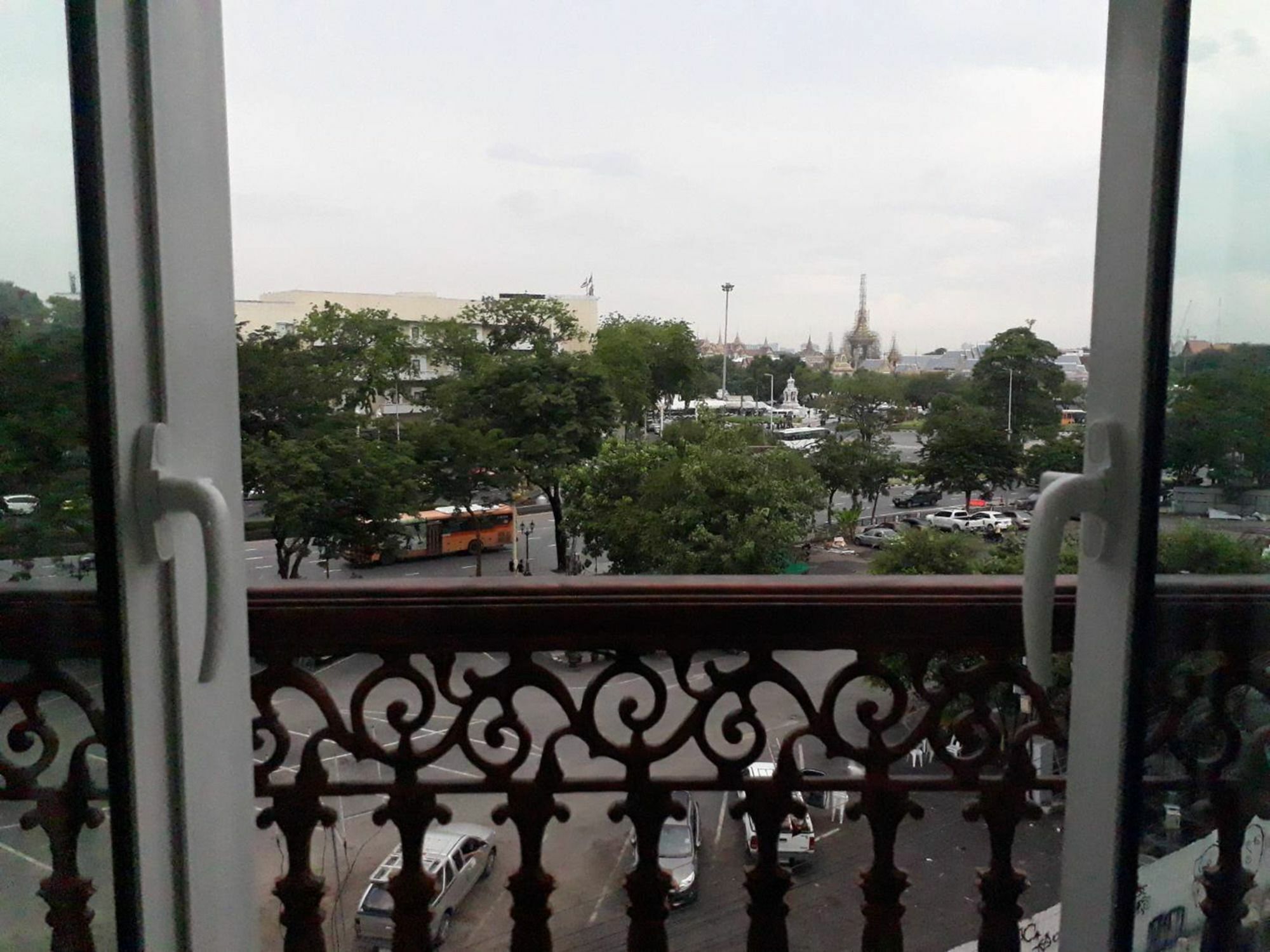 Hotel Dang Derm In The Park Khaosan 3*