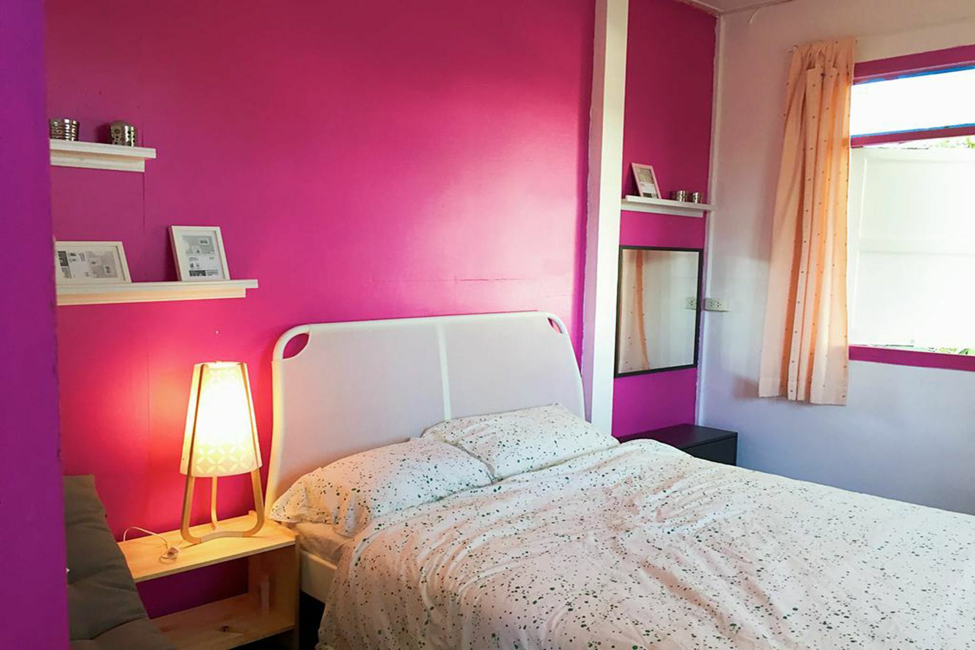 Hush Hush Cabiner Homestay *