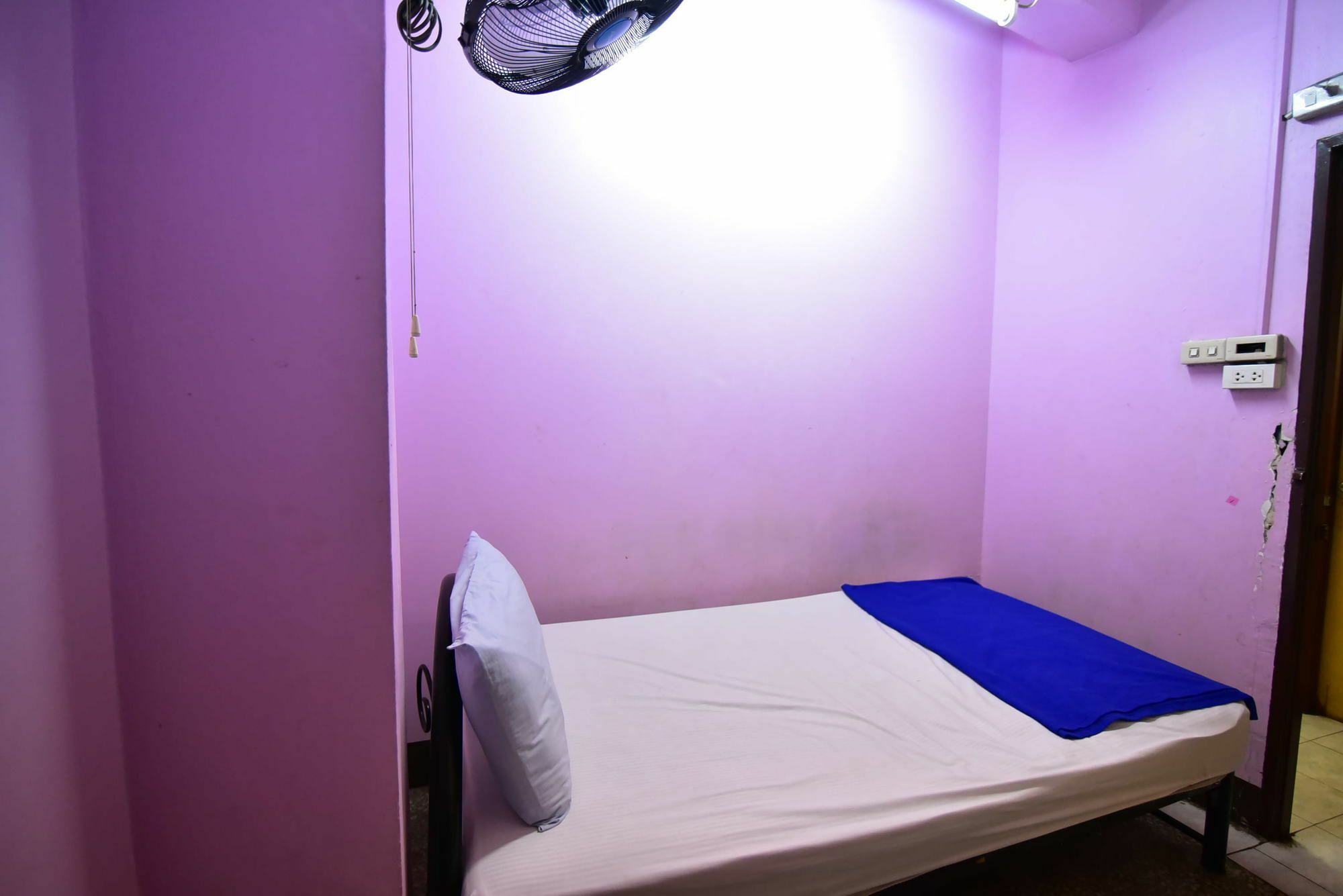 Guest house Khaosan Rainbow