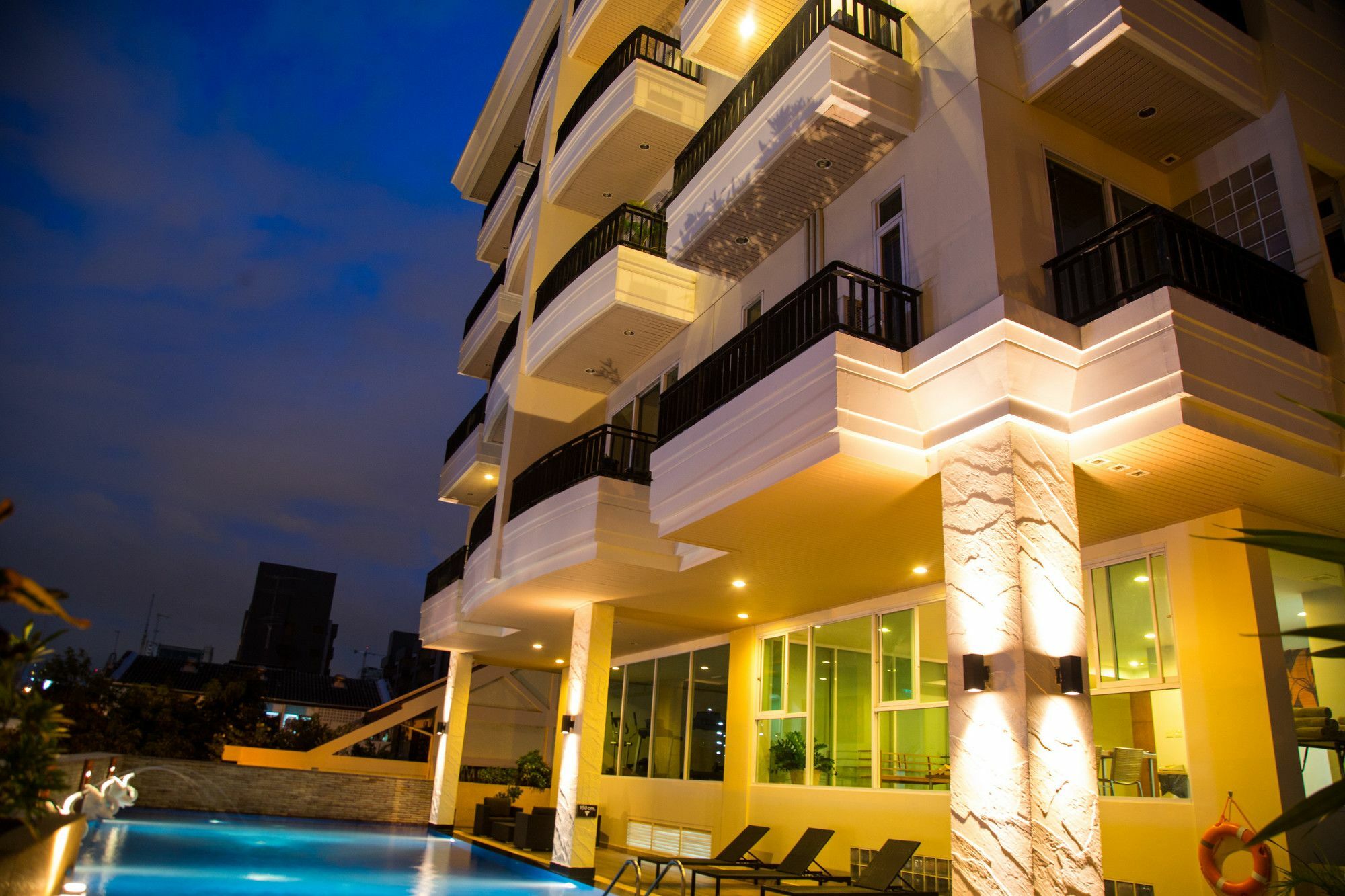 Patio Luxury 4*