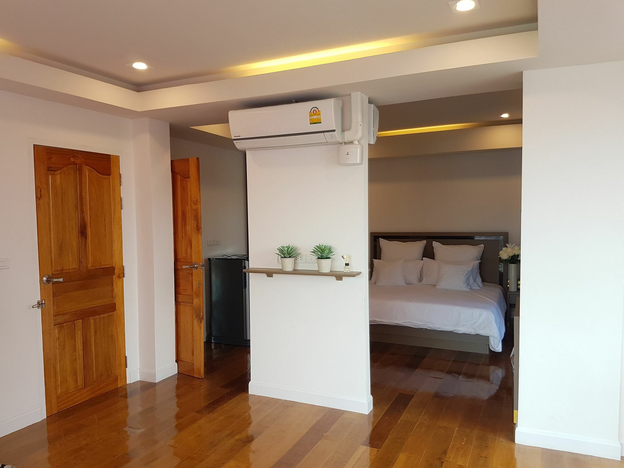 Guest house S.e.t Thanmongkol