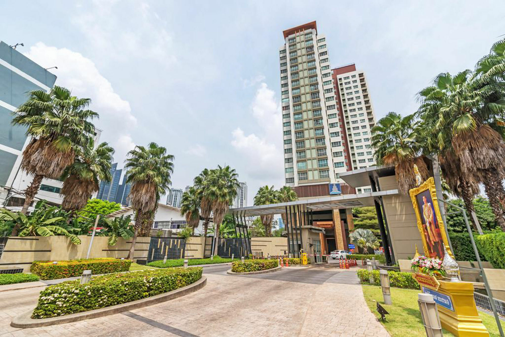 Apartment The Community Rama 9 By Favstay