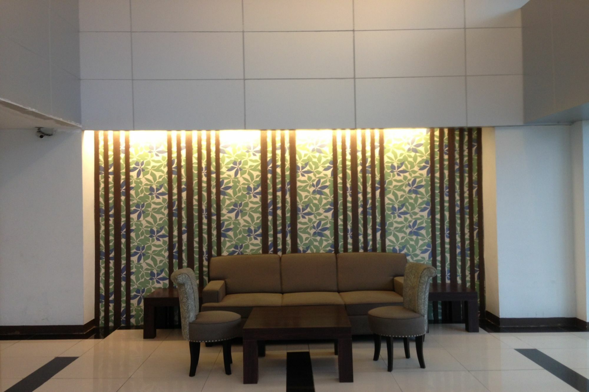 Hotel Lee Garden