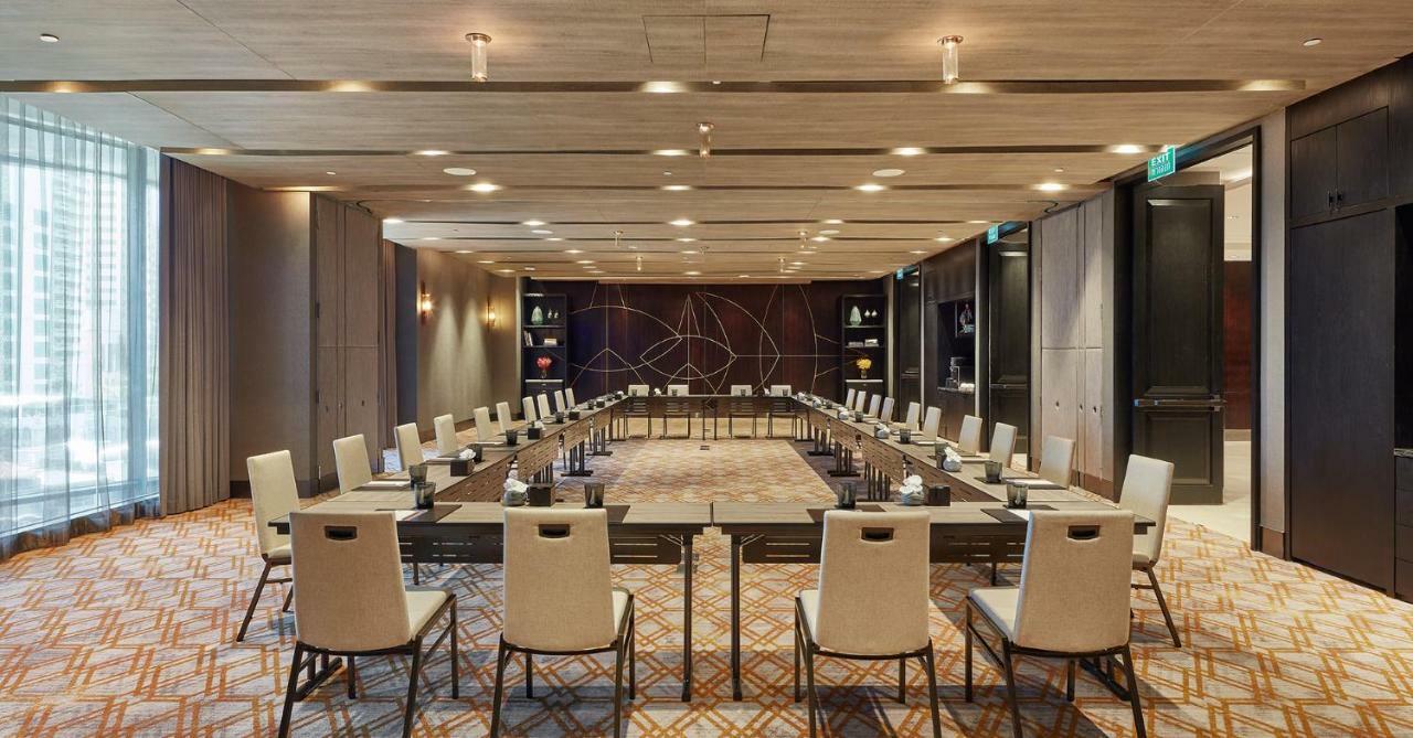 Hyatt Regency Sukhumvit 5*