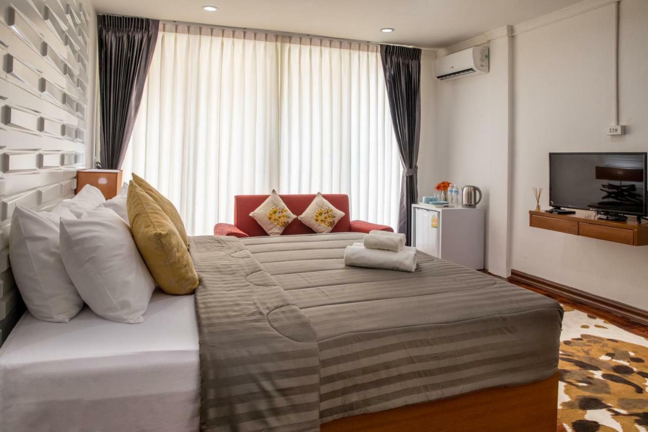 Nine Loft Hostel