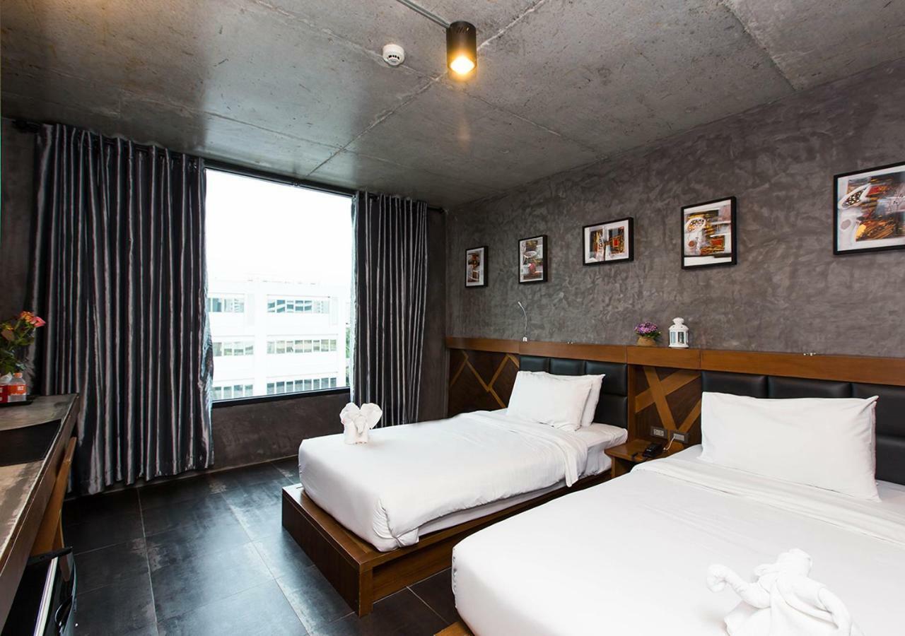 B2 - Srinakarin 3* Bangkok
