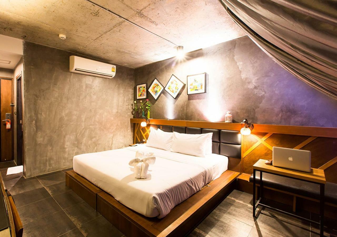 B2 - Srinakarin 3* Bangkok