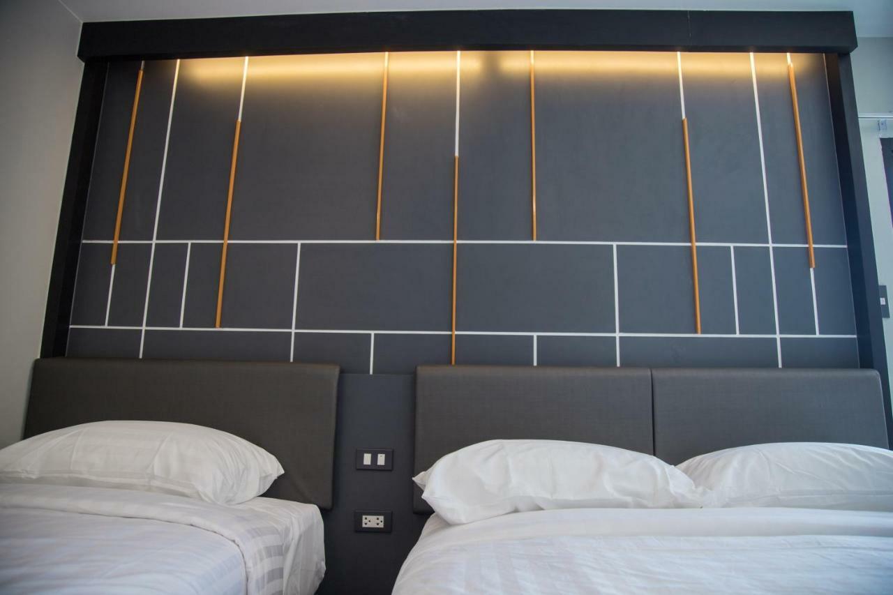 Hallton Hotel 3*